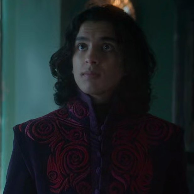 purpleyin's tweet image. What are your views on Vladim in S2? What did you think of his backstory?

Remember to use just our 3 tags for any replies #SaveShadowAndBone #SixOfCrowsSpinoff #Fabrikator