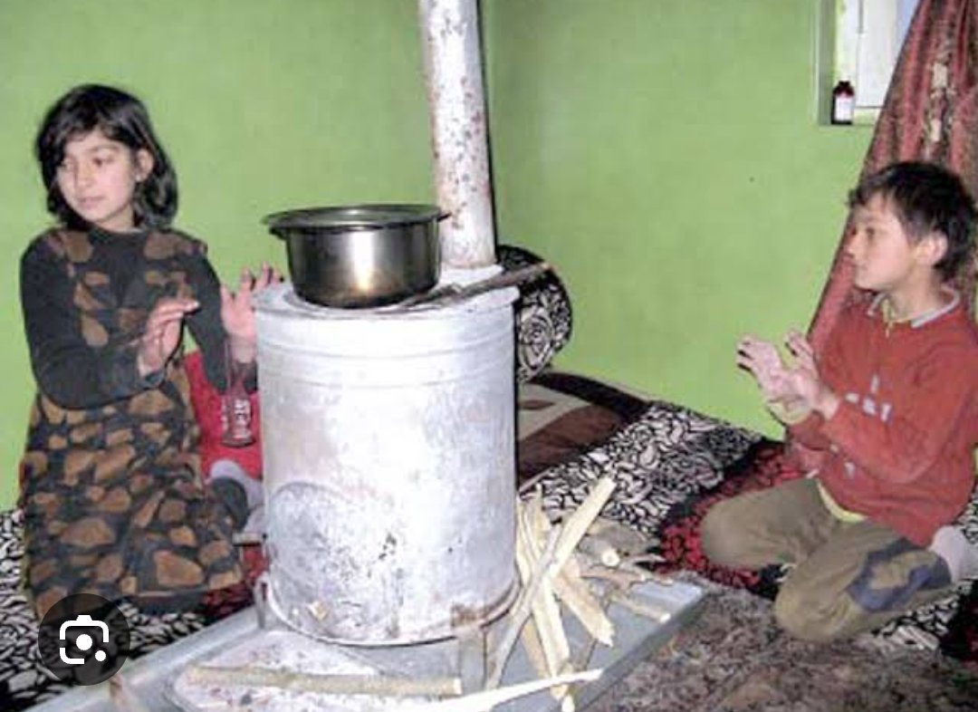 ShabbirMir's tweet image. I once believed Gilgit's winter was the harshest, but my perspective changed when I discovered colder countries. Now, I understand our discomfort is not because of the cold but rather the lack of facilities.
#GilgitBaltistan
#FilePhoto