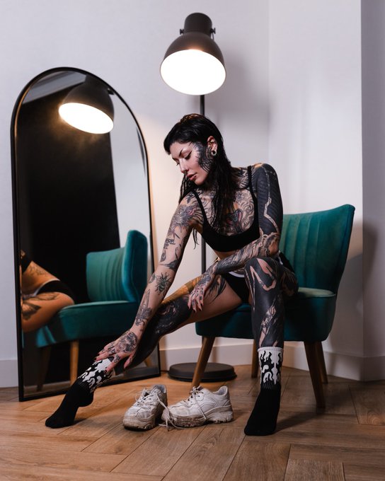 Wanna be under my feet? https://t.co/rI04ehqvww<a href="/tag/dildos"class="tags"><span>#dildos</span></a>