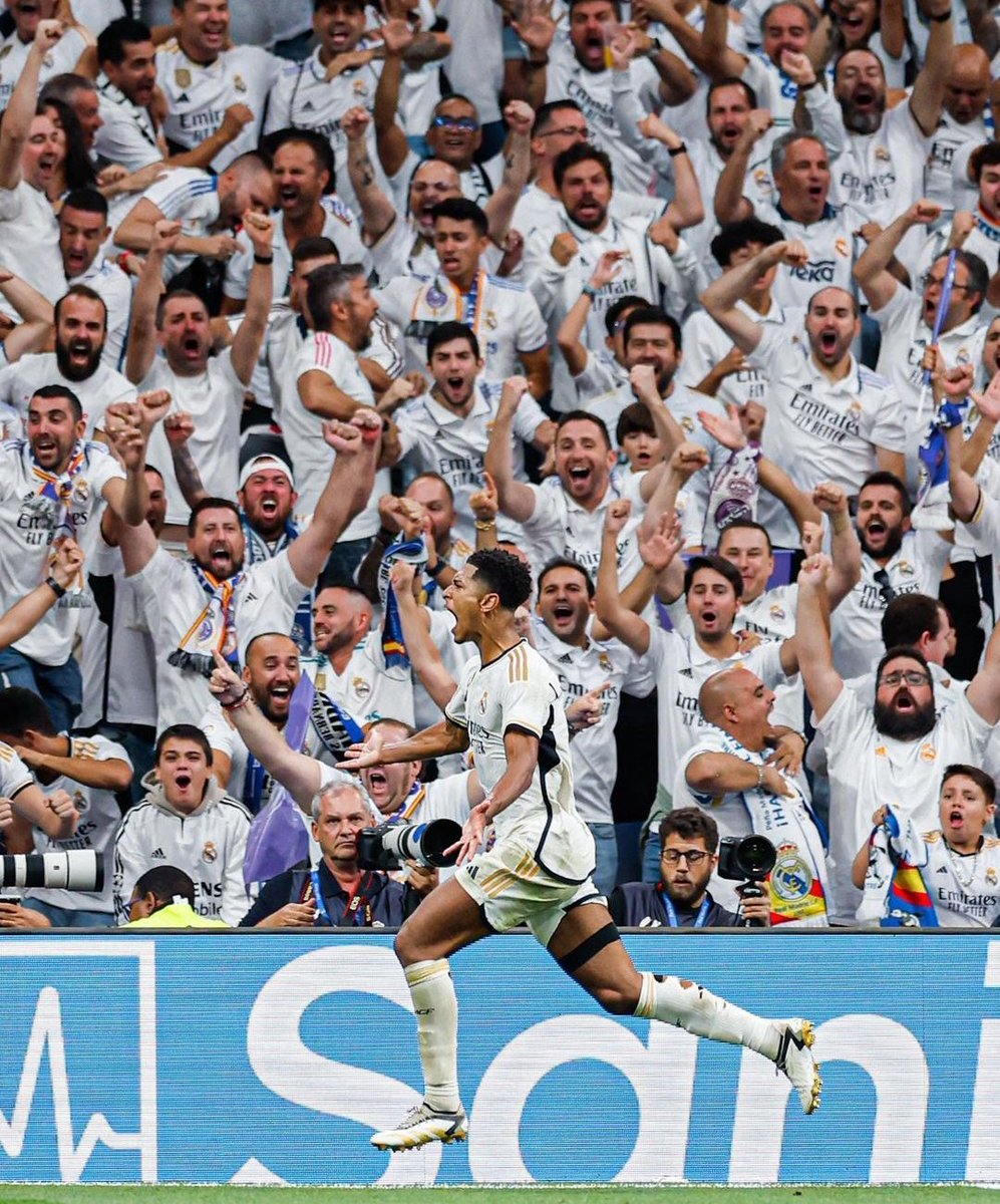 (fan) REAL MADRID FANS 🤍 tweet media