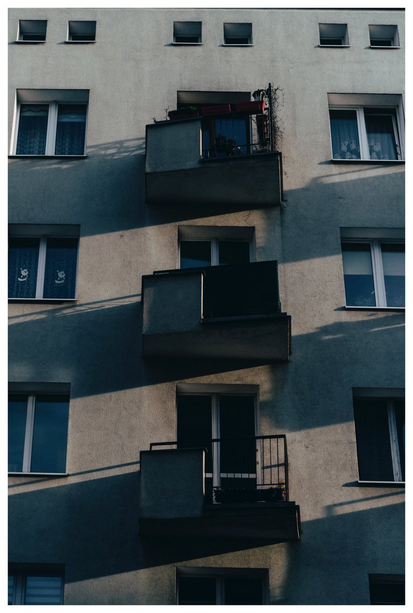 maeg_pl's tweet photo. Trochę Poznania. Ostatni dzień 2023 roku. https://t.co/LPiomh7eQA