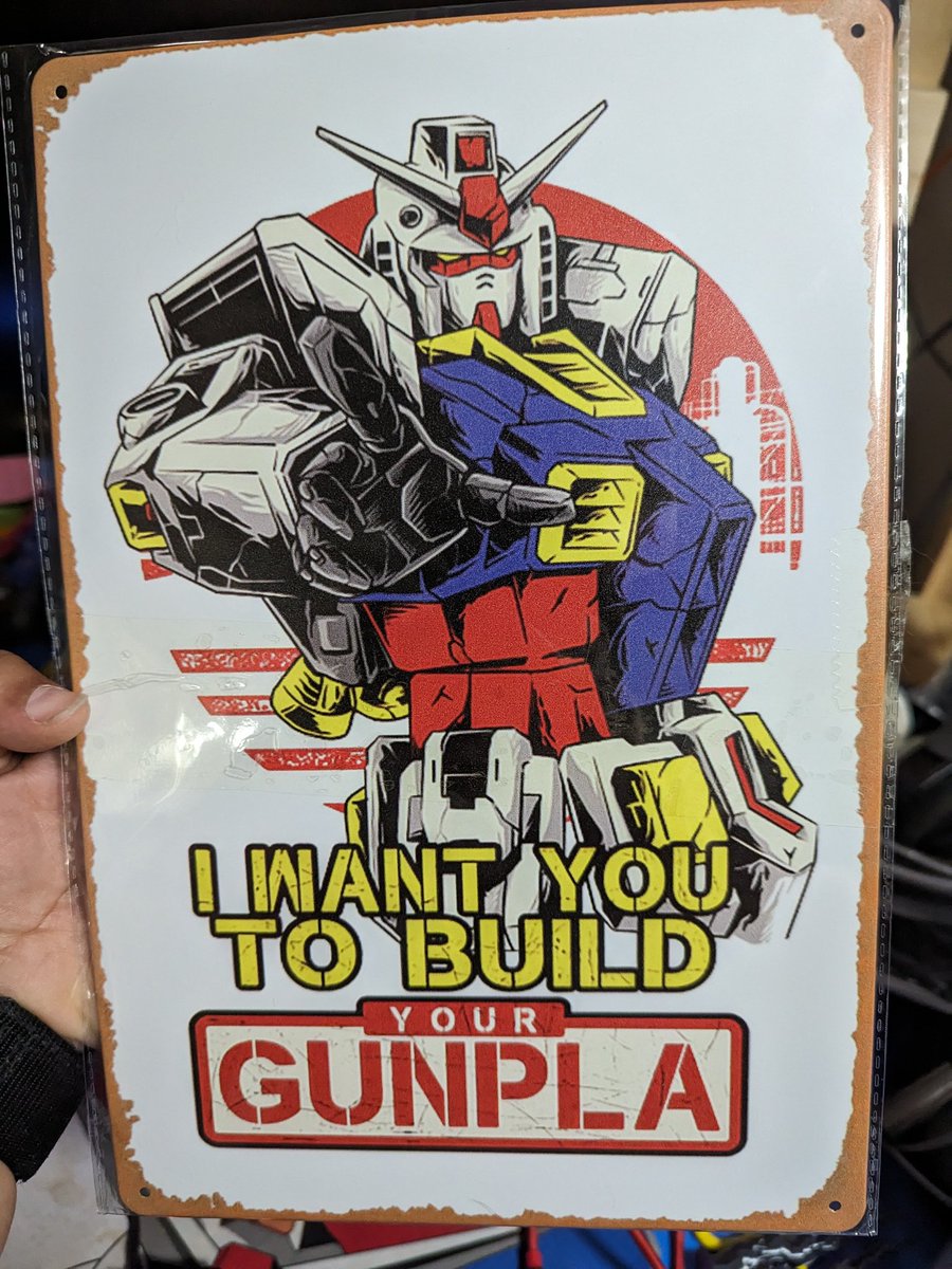 mekatora_'s tweet photo. Boyfriend got me a gift. I will look to it whenever I feel like playing Overwatch instead of building. https://t.co/rN63Z2kDdm