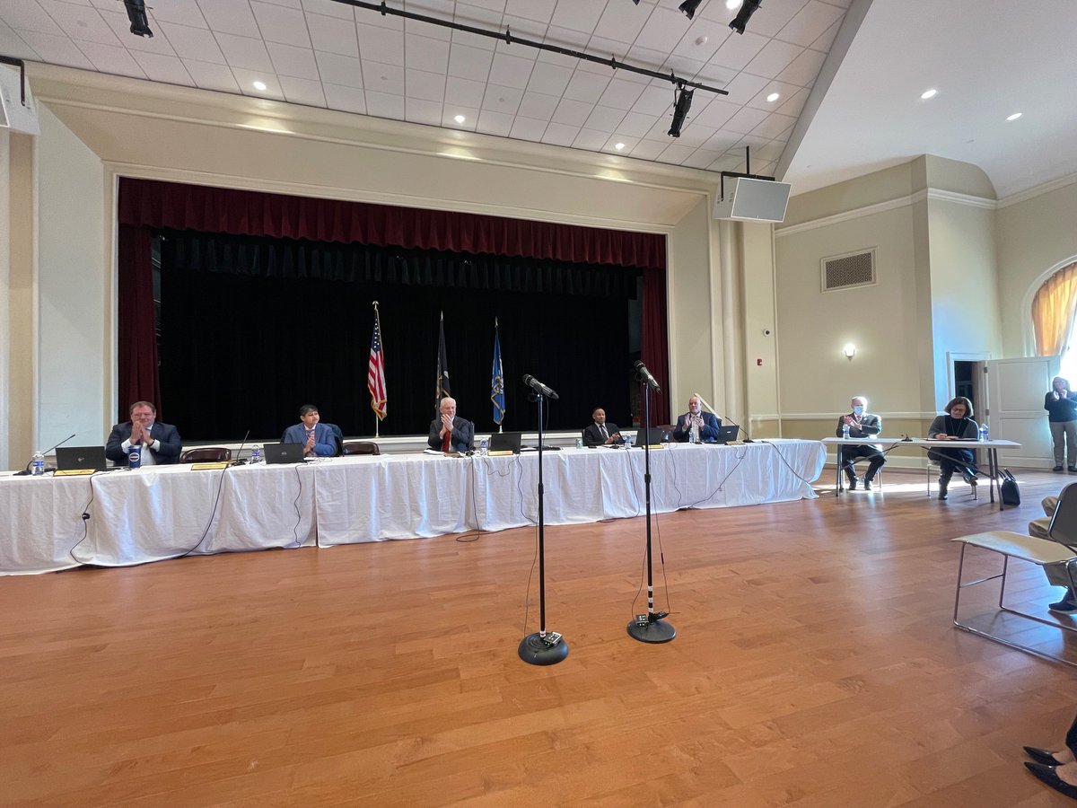 Yesterday, January 1, 2024, The City of Saratoga Springs welcomed the new City Council! We look forward to your leadership in 2024-2025!