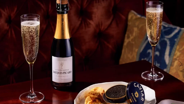 We have proudly been working with The Zetter for many years and supply them with their house Champagne by Jacques Picard. As we head into this year, we look forward to continuing our work together throughout 2024 and beyond.
 
#london #champagne #hotel #zetter #clarkfoysterwines