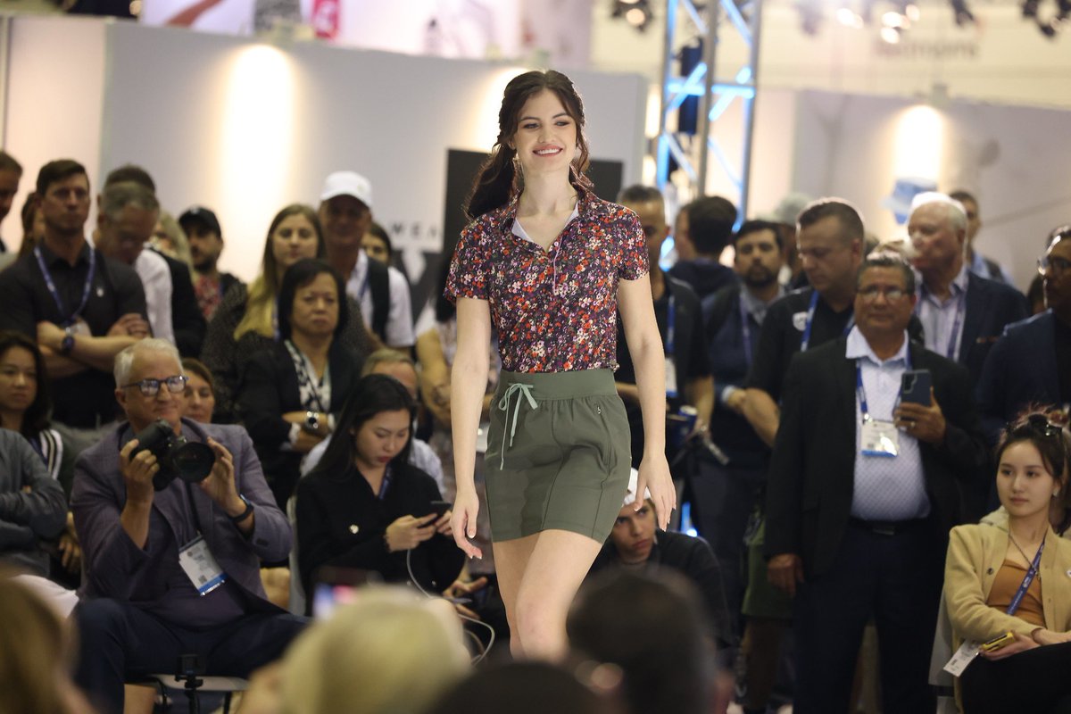 PGAShow's tweet photo. 🏌️Fairway to fabulous - 2024 PGA Show Fashion Show! 👔

Fore-fronting the latest trends, watch as top designers and brands showcase their latest styles. Head to the Fashion Lounge on January 24 at 5:30PM. 

More details here: https://t.co/gg3INhoxxU https://t.co/JfE0GkhgTk