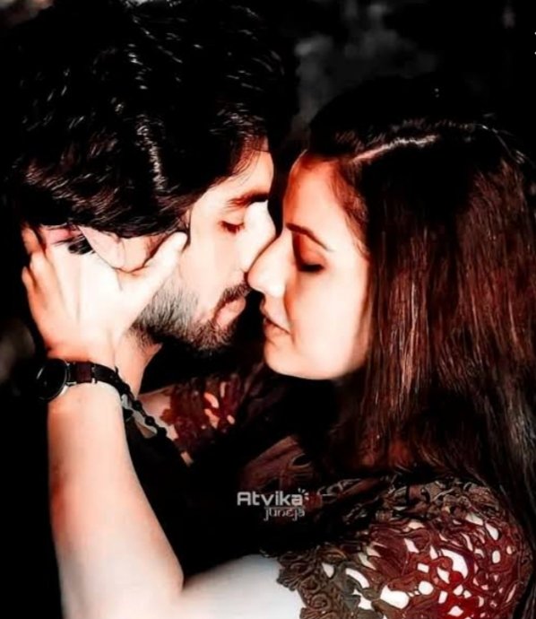 Ashutos16159885's tweet photo. Chemistry at its peak 🥵
#HarshadChopda #SmritiKalra #Smrishad https://t.co/O6MO3XB1W5