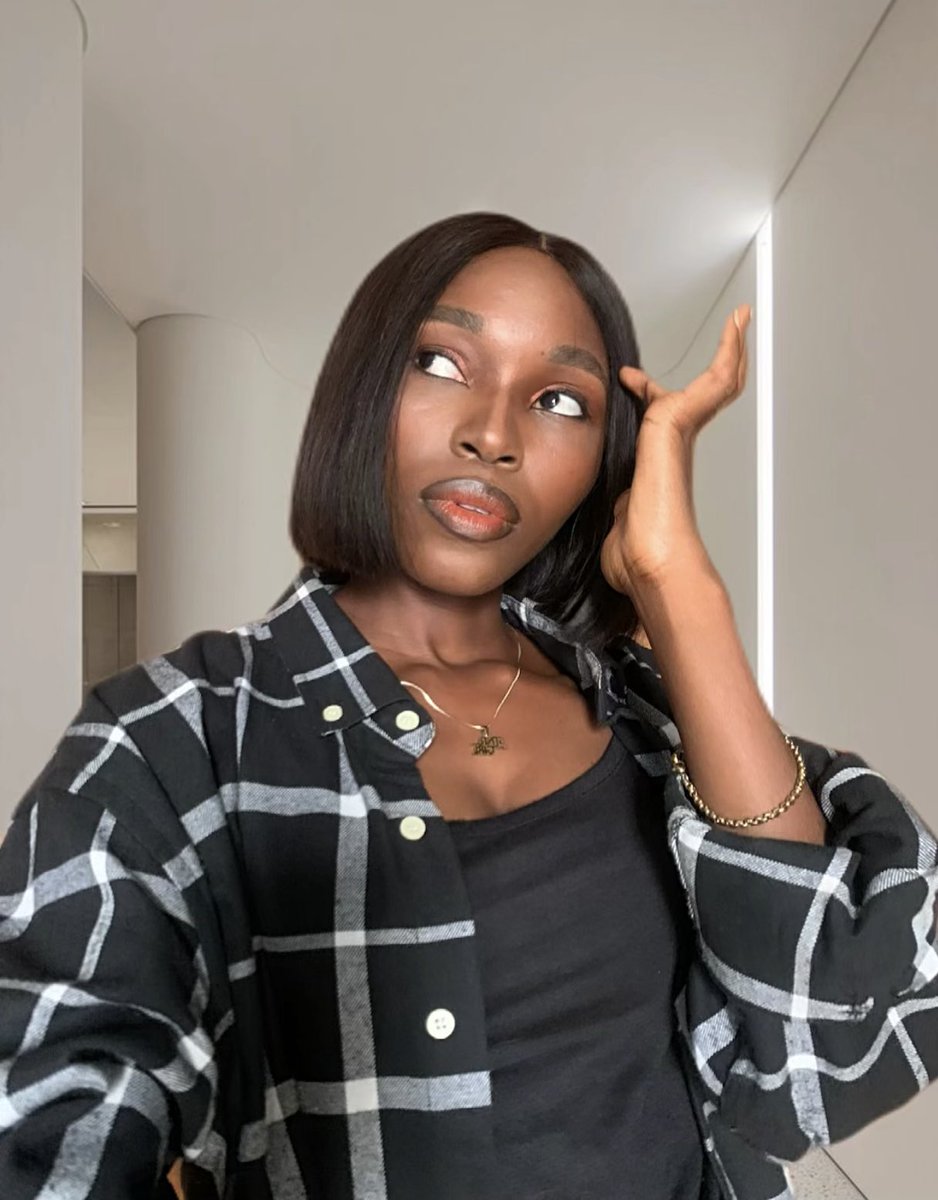 SheIsUltimate's tweet photo. 🖤🤍 https://t.co/BdI6OS4NQK