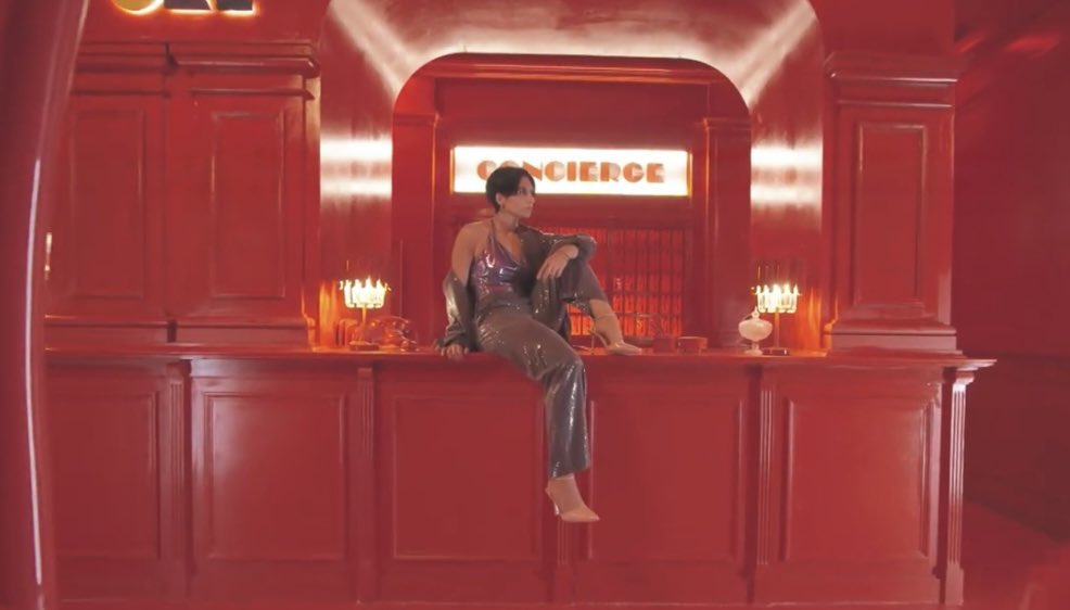 Mat90896252's tweet photo. Giordana Angi: l’eleganza, la bellezza, la sensualità, la semplicità tutto questo in un solo video!  #amici23 #giordana https://t.co/eahm2Z7NBf