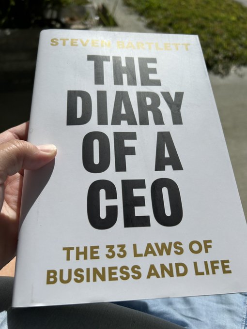 Thanks Oliver!!! I got my book🤭🥰🤗 https://t.co/FB87odqR1p