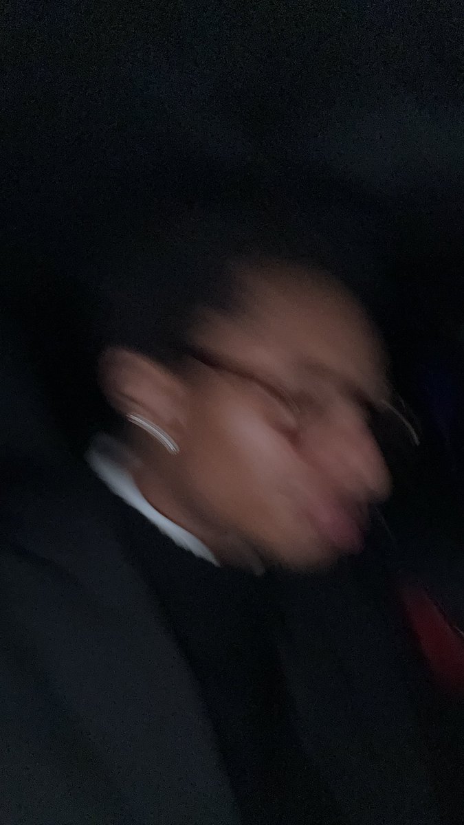 nightlovell's tweet photo. Ok ready https://t.co/aROiWp4aNQ