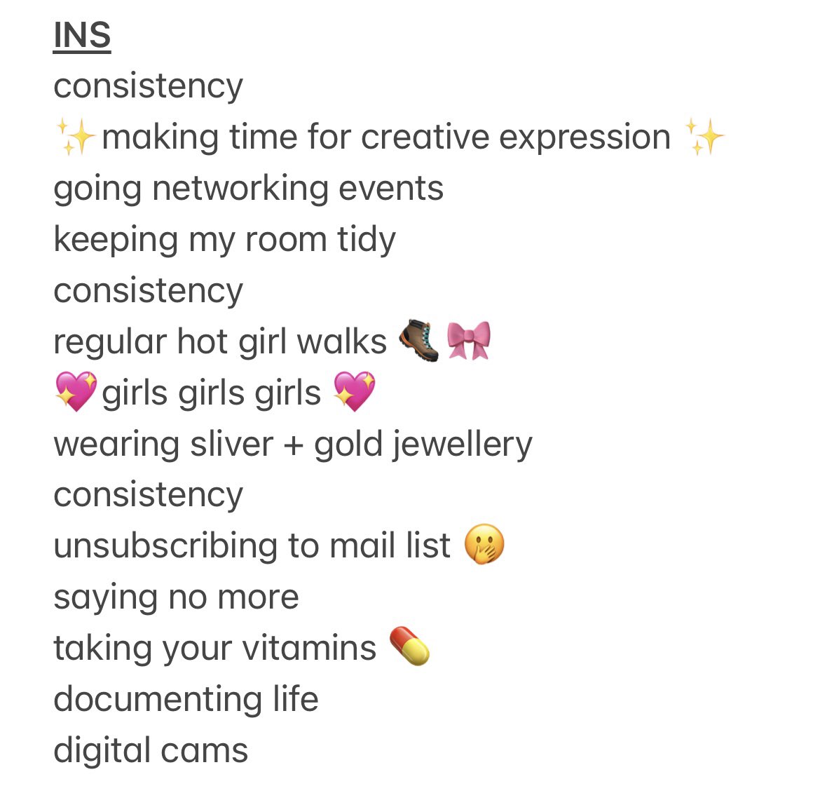 heysisuk's tweet photo. okay girls, here’s our 2024 ins&amp;outs…did we miss any?👀✨ https://t.co/YZopj2xbQR