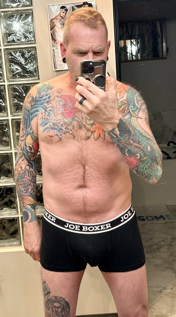 yegdillon's tweet photo. #joeboxer https://t.co/LNaLNJ4tuy