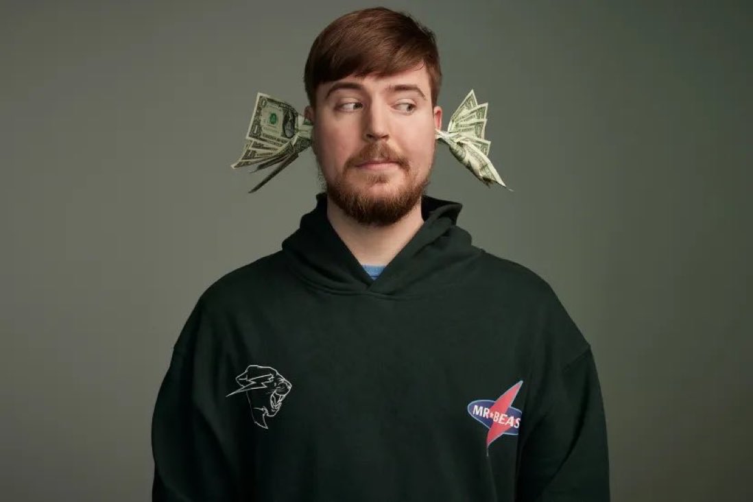DailyLoud's tweet photo. MrBeast gained over 99 million followers in 2023 👀 https://t.co/OmTTXiLCvn
