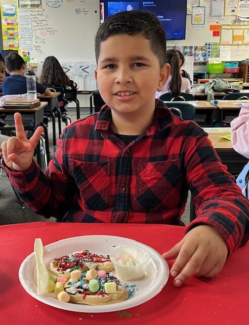Our staff members are excited to see smiling students again next Monday, Jan. 8! Mrs. Maldonado-Meek's class had a great time decorating cookies together on the last day before Winter Break. There will be many more opportunities for friendship-building in 2024! #tckscholars