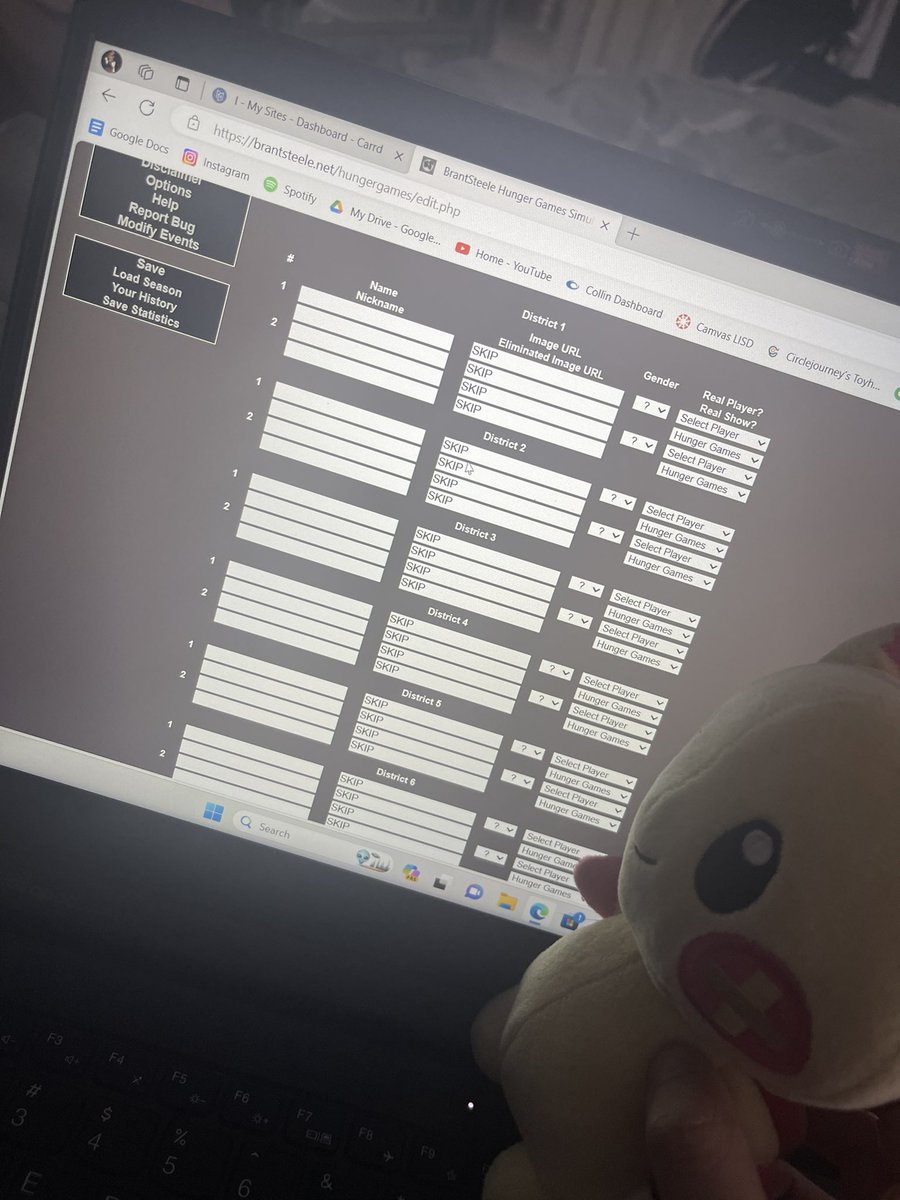 / aight drop ur muses if interested