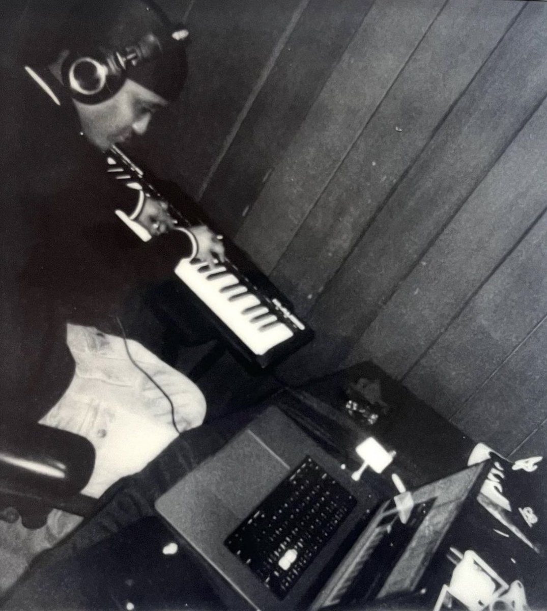 It appears that The Internet (<a href="/intanetz/">The Internet</a>) has a new album on the way 💿

The gang is back together. We won!