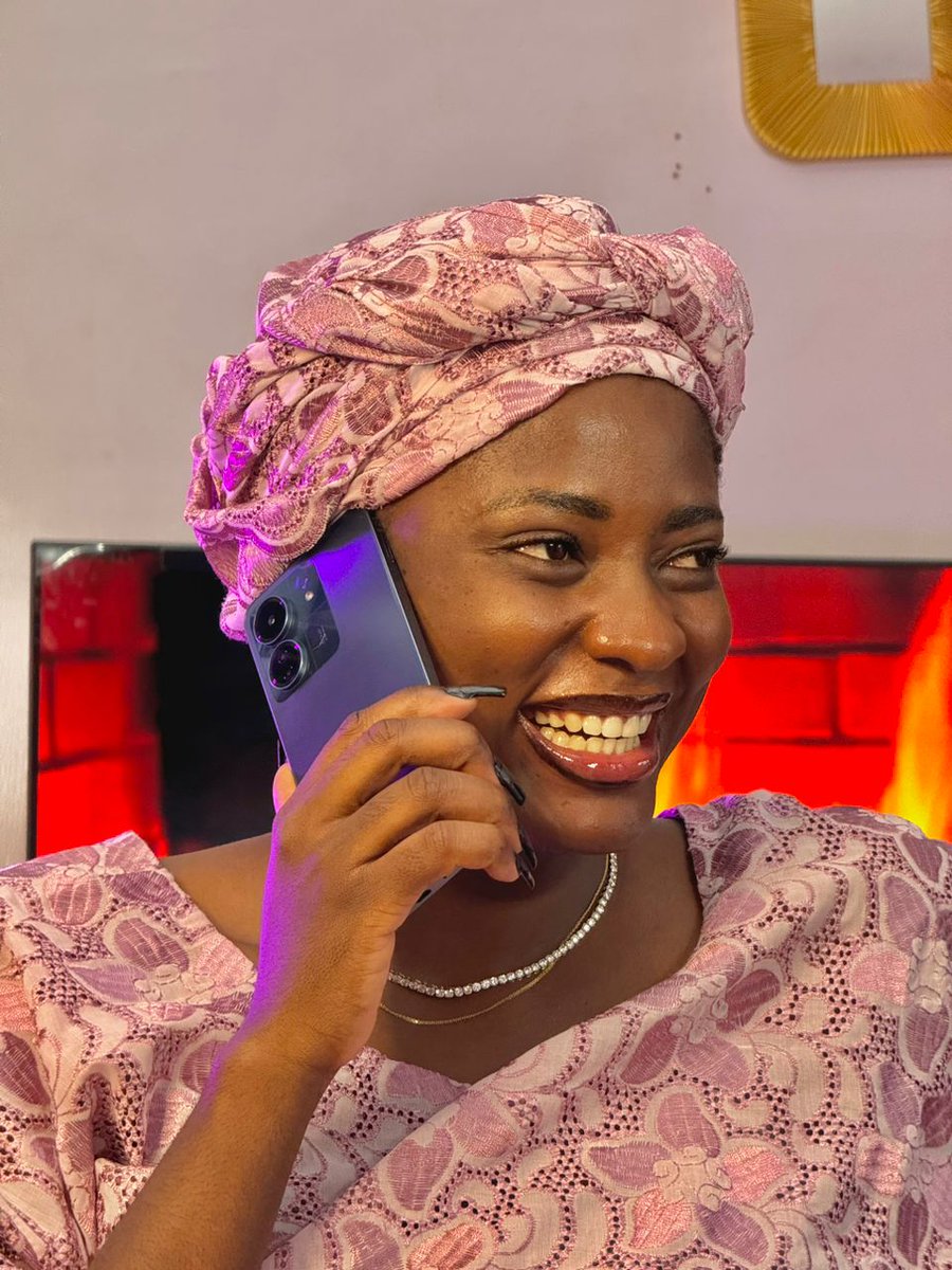 XiaomiNigeria's tweet image. ✨ Kick off 2024 with the Redmi 13C, your passport to cutting-edge features and stunning captures. Let's capture every moment, celebrate every milestone, and make this year unforgettable together! 📱🥳

#Redmi13C