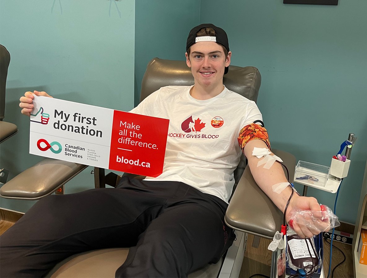 Rebelshockey's tweet photo. January 3rd to 6th is the Rebels’ Week to Save Lives with @LifelineAlberta  Join Rebels’ Ambassador Ollie Josephson and book your donation this week at the Red Deer location.  You can book by visiting https://t.co/y7I2UbBhUx or on the GIVE BLOOD App.  We need your help to meet the demand in Red Deer. #CanadasLifeline #HockeyGivesBlood
