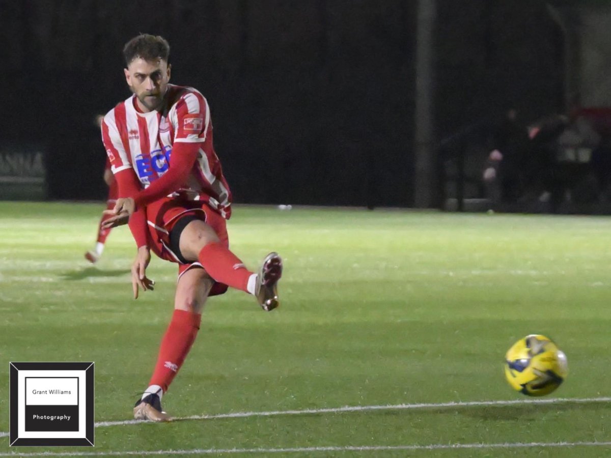 Four of the best from Saturday's heated 2-1 win over <a href="/Felixseasiders/">Felixstowe & Walton Utd FC</a>. 3 of which are heavily focused on one particular moment. 📸 <a href="/GrantWilli80351/">Grant Williams Photography</a>