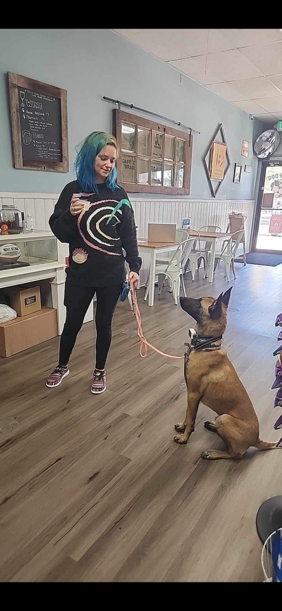 destdabs710's tweet photo. I’ve never felt safe, until I found you.💕🐾 

Thank you for protecting me. Always. 🥰 https://t.co/QVAQCjI1qr