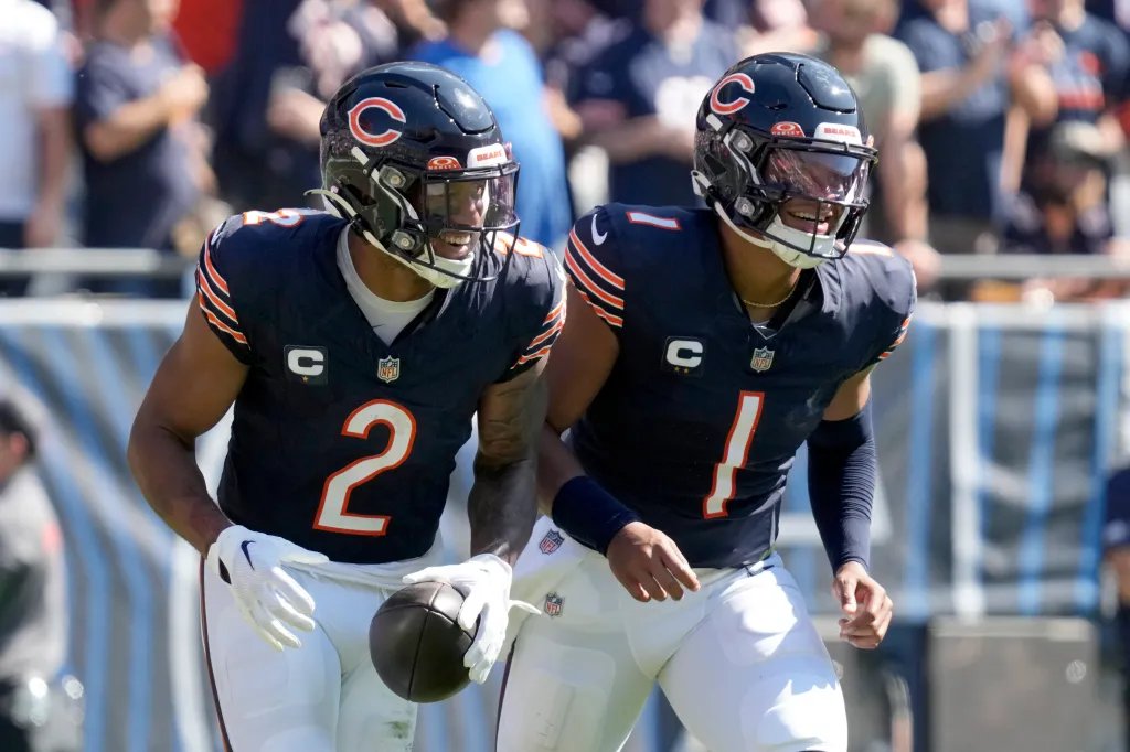 nflrums's tweet photo. Chicago Bears DJ Moore says he has a great relationship with Marvin Harrison Jr. and so does Justin Fields https://t.co/l25B5TY8mD