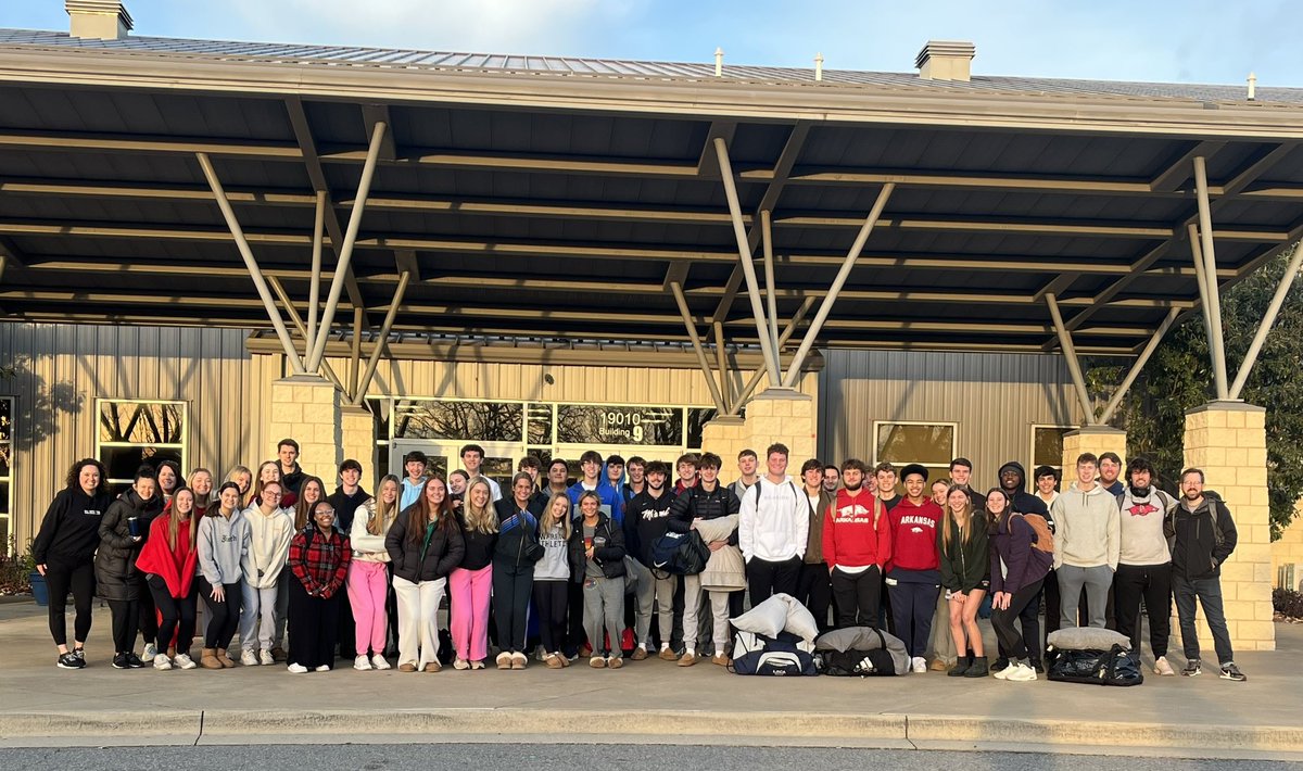 Dr_J_Smith's tweet photo. J-term seniors pulled off campus this morning and are on the way to @passion268 Atlanta! Every year, this formative conference ignites a spiritual 🔥 in the lives of our students and casts a vision of discipleship to Jesus in preparation for university. @lrcawarriors #Jterm24 https://t.co/FG0xTeW9dz