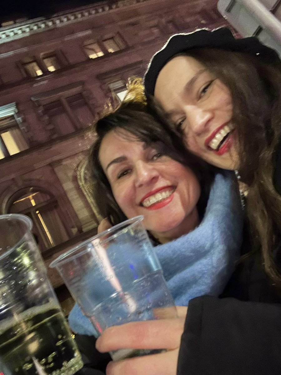 Best New Year wishes from beautiful Edinburgh! <a href="/nikikingmusic/">Niki King</a>