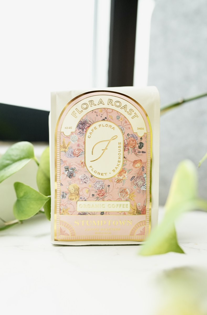 We combined forces to craft this exquisite blend. Tasting notes of berry, citrus, honey, and chocolate, this coffee mirrors the essence of the restaurants: warm, welcoming, and subtly sweet. ✨

Enjoy this beautiful coffee, available exclusively at Flora locations in Seattle.