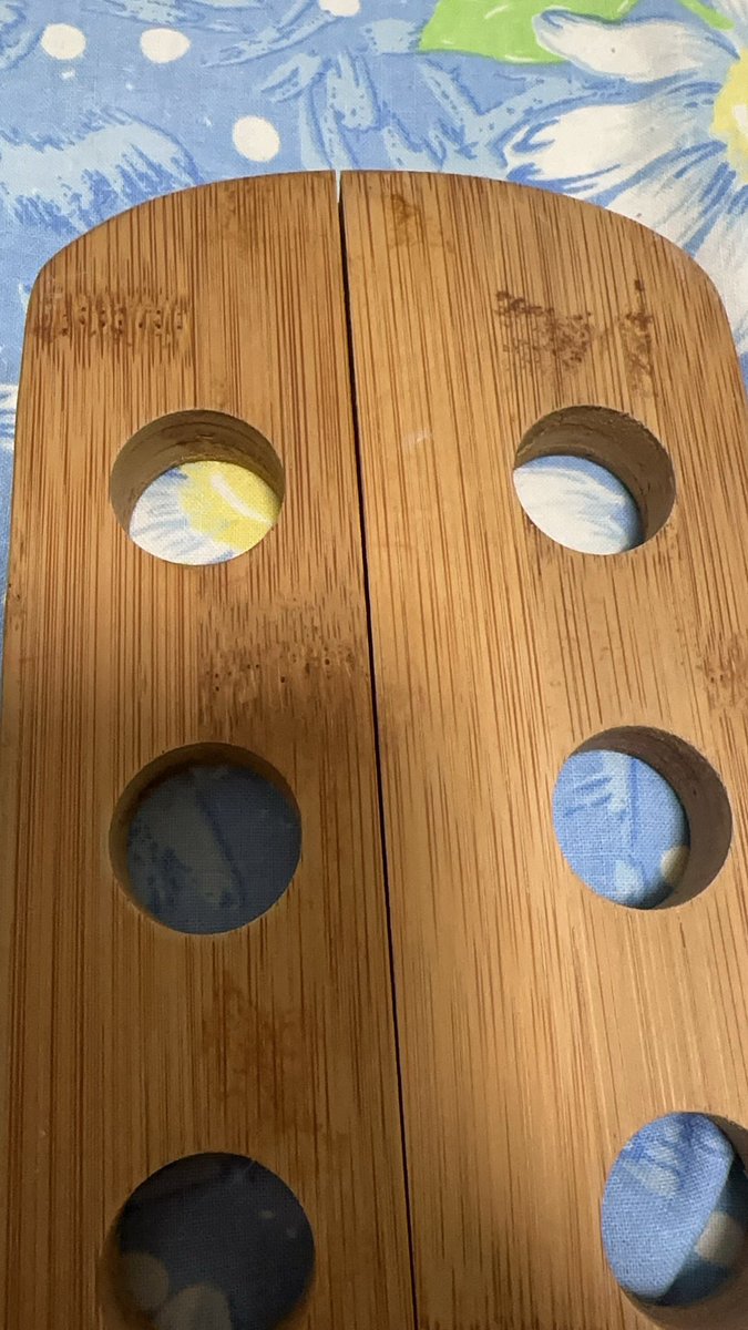 wlwyle's tweet image. 板子打裂开，贝哭了