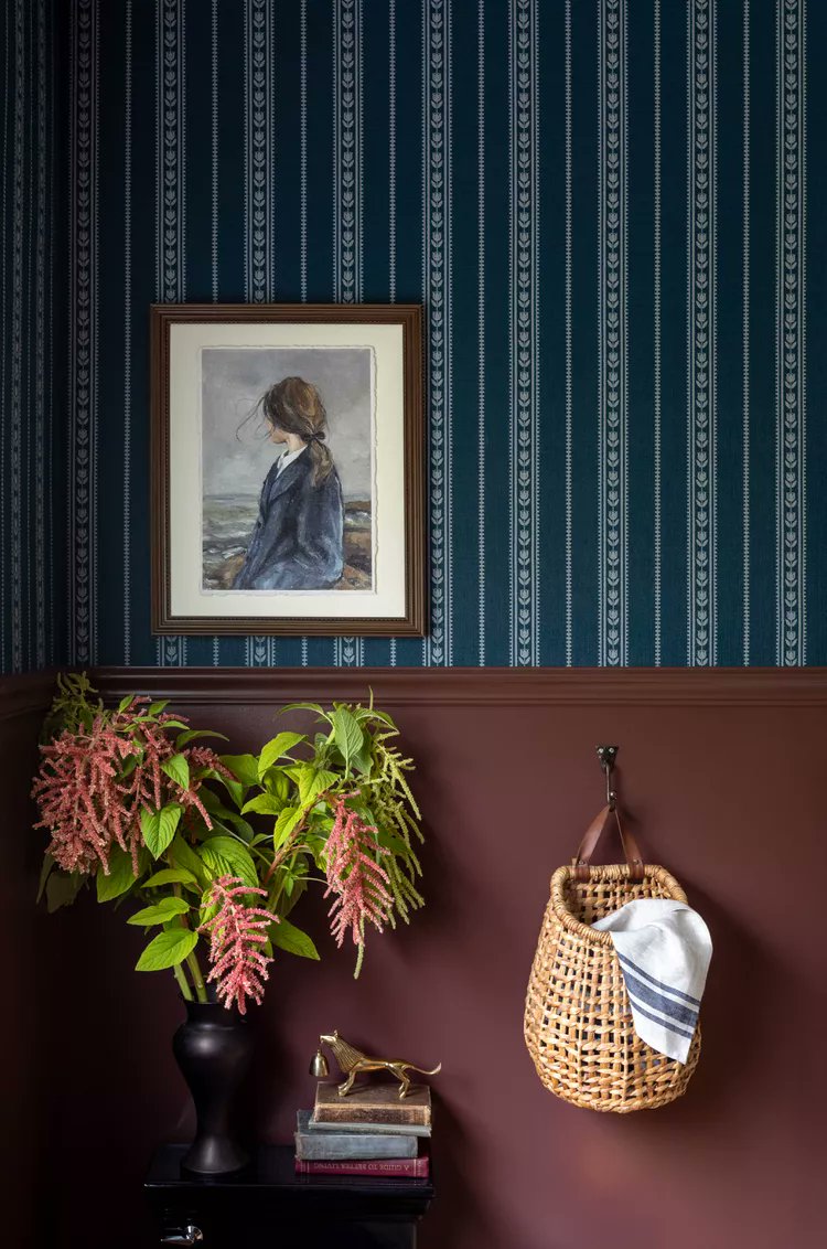 Looking to get some decorating work done?

 We're out and about this week providing free quotes.

If you're interested, don't hesitate to get in touch with us.

Visit our website at glasgowdecorating.co.uk or drop us an email at glasgowdecorating@gmail.com