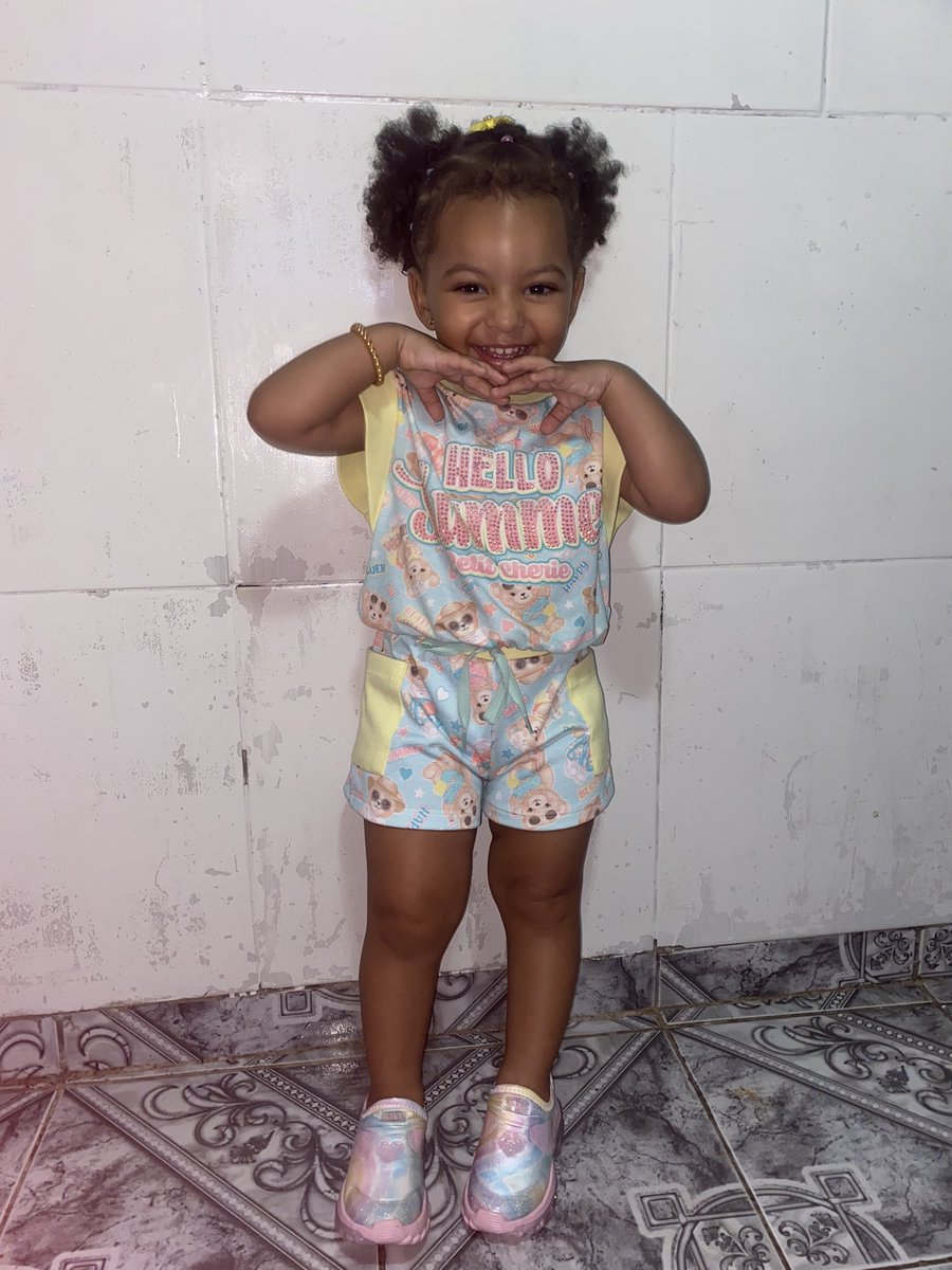 Minha boneca 😍💕