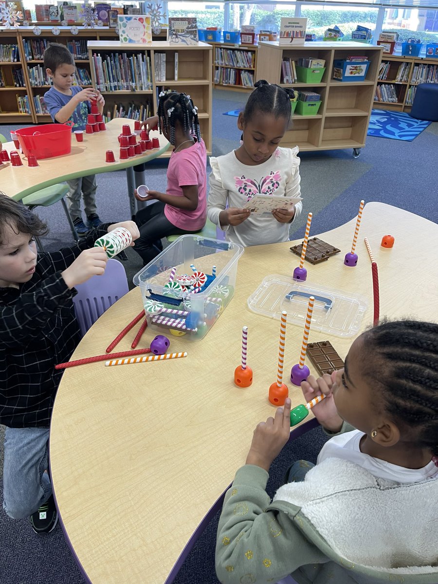 LangstonLMS's tweet photo. Kindergarten #STEM time in the library! A great way to end the first day back after break! ✨ @MsFallejo #vblms #STEAM @LuxfordES @VBTitleI @vbschools https://t.co/y4rPtL1dfQ