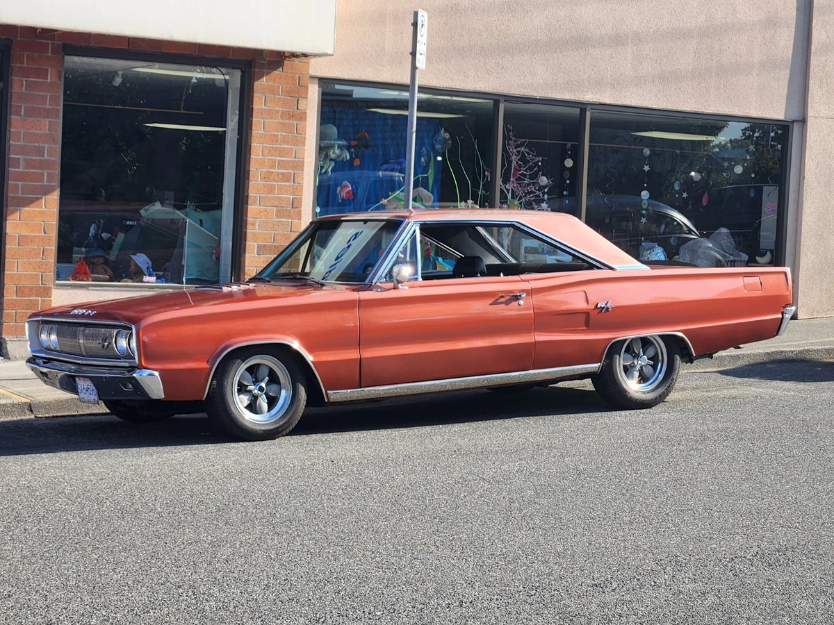 mopars_and_more's tweet photo. #gmc #gmcpanneltruck #panneltruck #1967dodgecornetrt #Ford #1967fordmustang #1972dodgechallenger https://t.co/wMRG0vt3sq