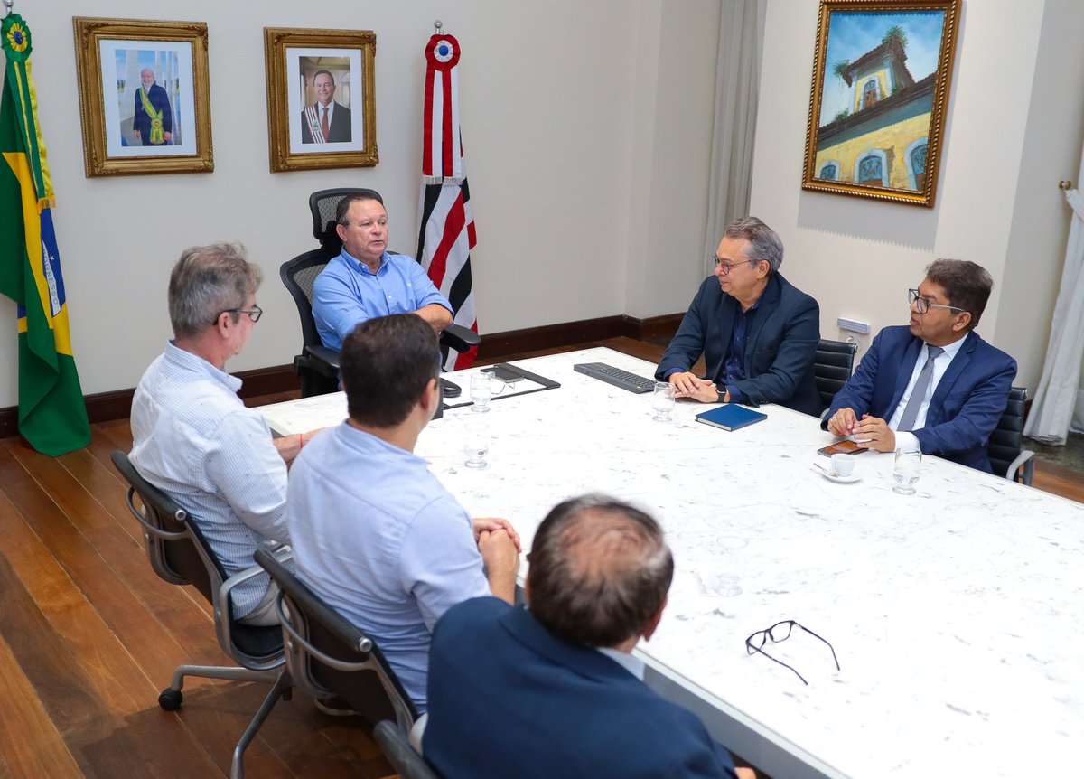 carlosbrandaoma's tweet photo. Em reunião com representantes da Jucema, Seinc e Sefaz, fizemos a prestação de contas do ano de 2023, com grandes avanços para o estado. O Maranhão foi destaque na geração de emprego e renda, apresentando um balanço positivo em diversos setores. Vamos avançar ainda mais em 2024! https://t.co/RDNvPjXEIl