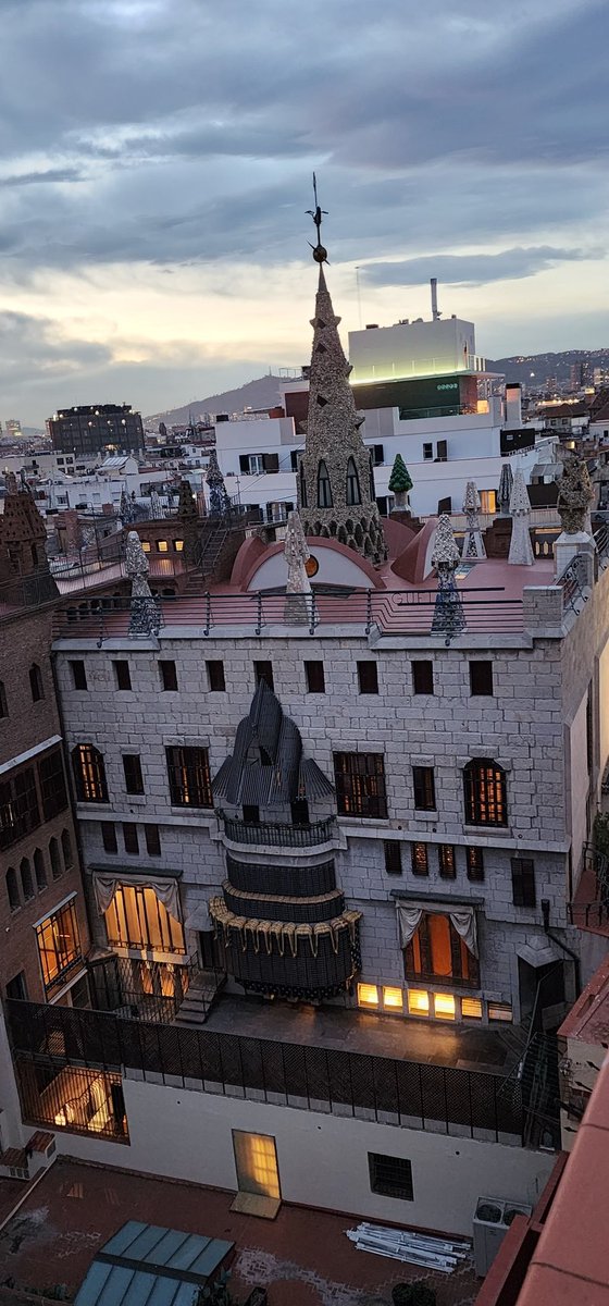 Vantillana's tweet image. #RandomPics at Barcelona