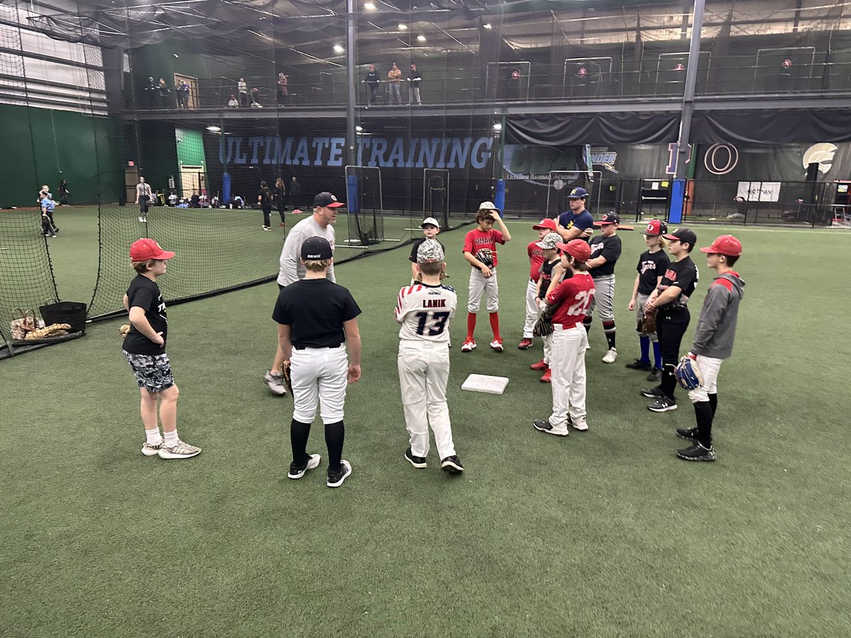 ubanebraska's tweet image. Boys putting in the work for an early season tournament.

#baseballforlife
 #dudes 
#puttinginwork