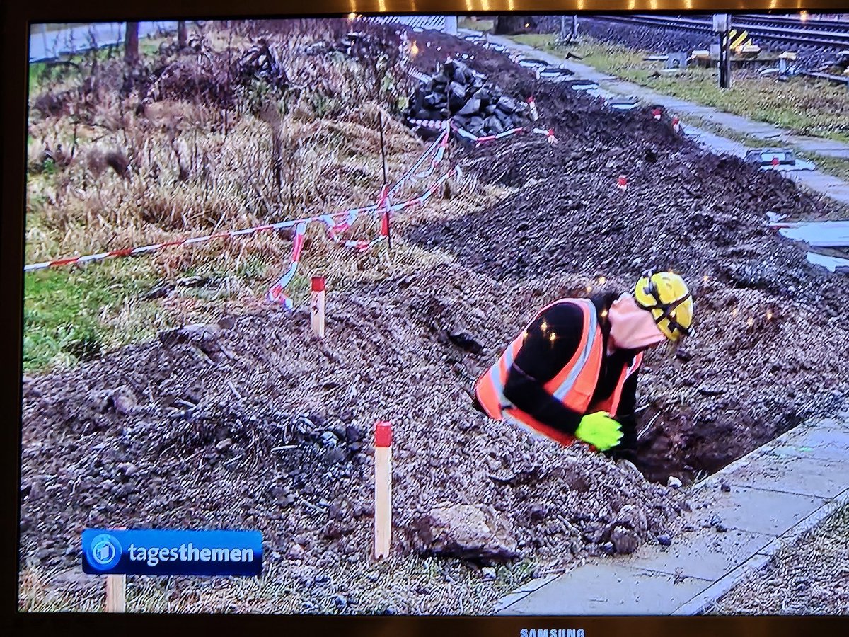 jpk64's tweet photo. @SaarKunstKultur Das kann ja auch noch etwas dauern... https://t.co/1Ayq3cNjcy