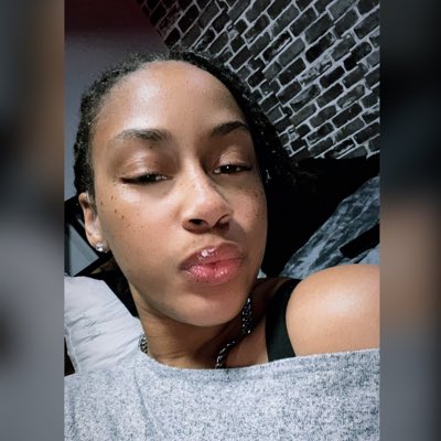 JayrahGarrett6's tweet photo. You say you hate me but u love to watch me😉🩷 https://t.co/TLm11PwkMe