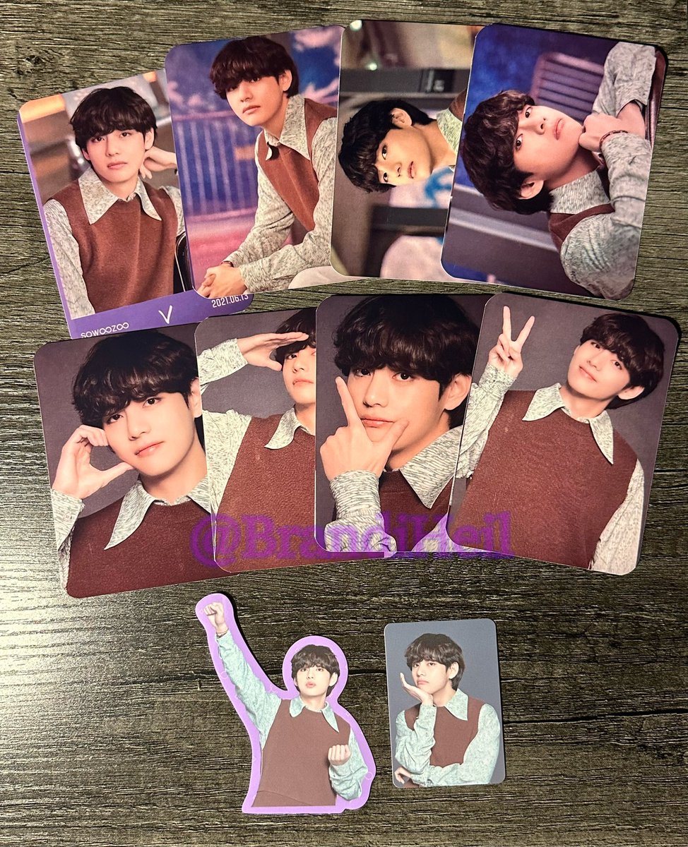 ⭐️V SOOWOOZOO GA⭐️ ⭐️MBF ⭐️RT/Like ⭐️1 winner-US/WW ⭐️1 entry per person ⭐️Sent by stamped mail ⭐️Official Soowoozoo stickers, fan made PCs ⭐️Post your country & fave photo of Tae ⭐️Ends 1/5 12PM CST #BTS #BTSGIVEAWAY