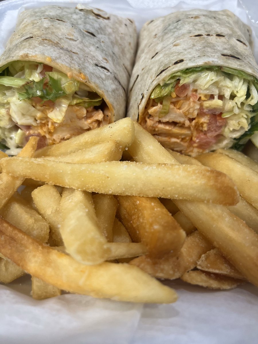 Buffalo Chicken Wrap with Fries!  Order yours online at maddmarks.com!

#buffalochickenwrap #buffalochicken #frenchfries