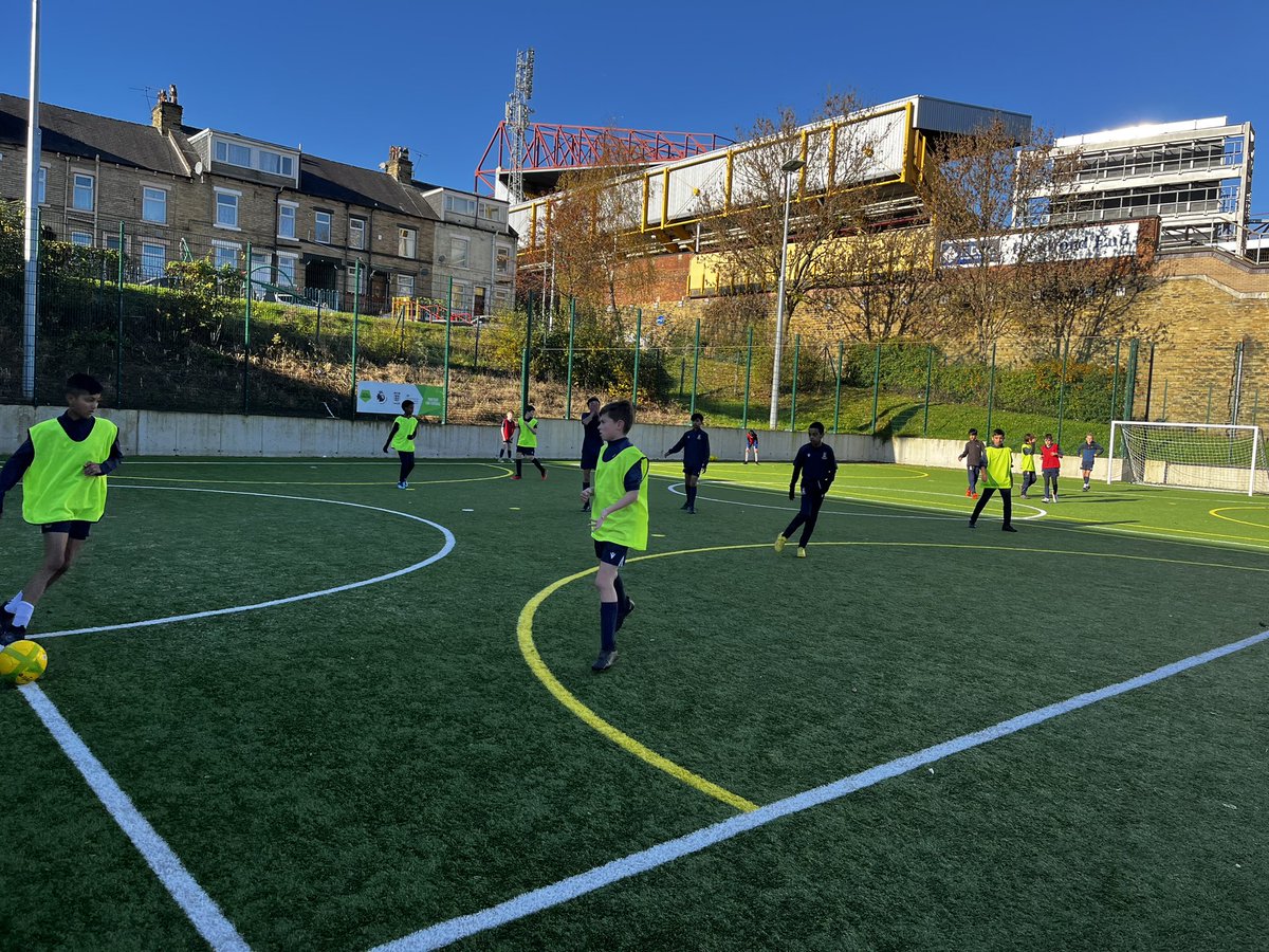 Exciting news! Join us for the U10s @CravenJuniorlge 1st Match between @BEAP_C Bengal Tigers vs. @OxenhopeRecFC on Sun, 7 Jan, 9am KO at BEAP Centre. Cheer for our young talents! If you want your little one to join the action, contact us at 01274 785705. @WestRidingFA @FA