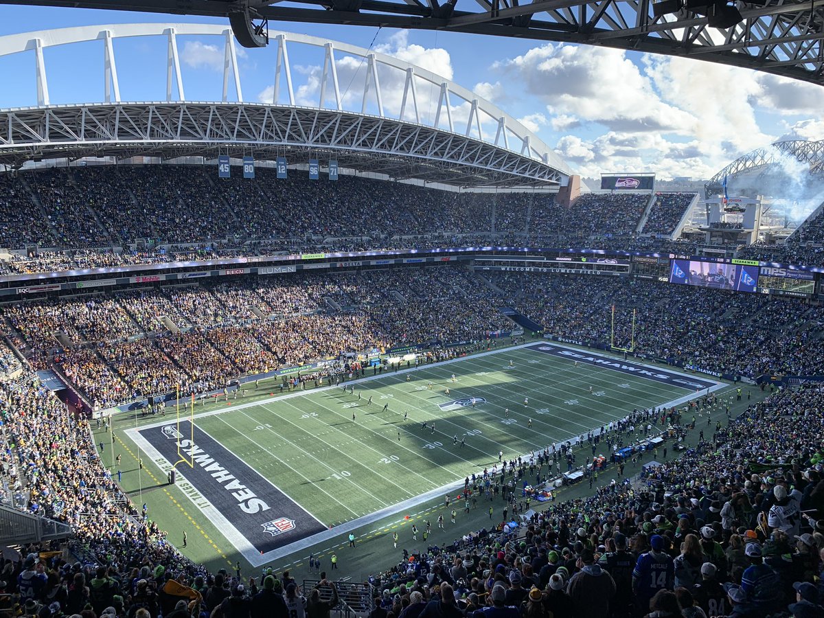 dice10000's tweet photo. $200 seat Steelers at Seahawks https://t.co/JIWac4S9NP