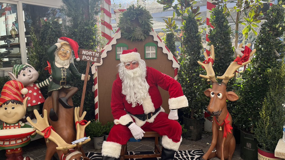 jaws433's tweet photo. Putting out a request.  The San Rafael Police Association is putting on a our annual Holiday Gala in February.  The association is looking for generous donations for our raffle and live auction.  If you are up for donating a gift, wine, massage, hair stylist, or a getaway. https://t.co/RmjKJsdPXm
