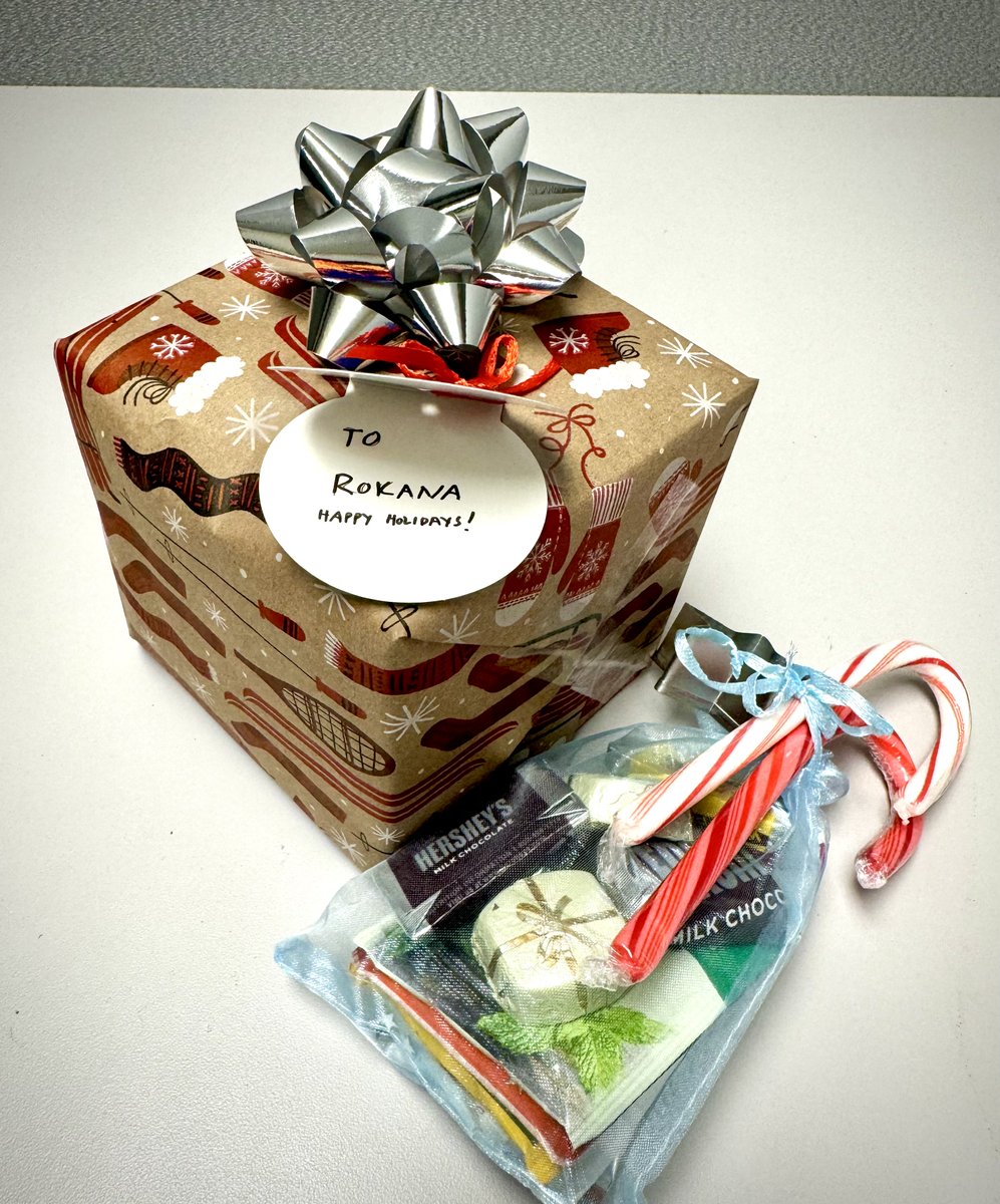 Rokana Taftaf, MD, PhD, MS (@rokanataftaf) on Twitter photo It's heartwarming to come back to work after the new year and find this adorably wrapped gift waiting on my desk! Grateful for the thoughtful gesture! #HappyNewYear <a href="/UT_Pathology/">UToledo Pathology</a> It's heartwarming to come back to work after the new year and find this adorably wrapped gift waiting on my desk! Grateful for the thoughtful gesture! #HappyNewYear <a href="/UT_Pathology/">UToledo Pathology</a>