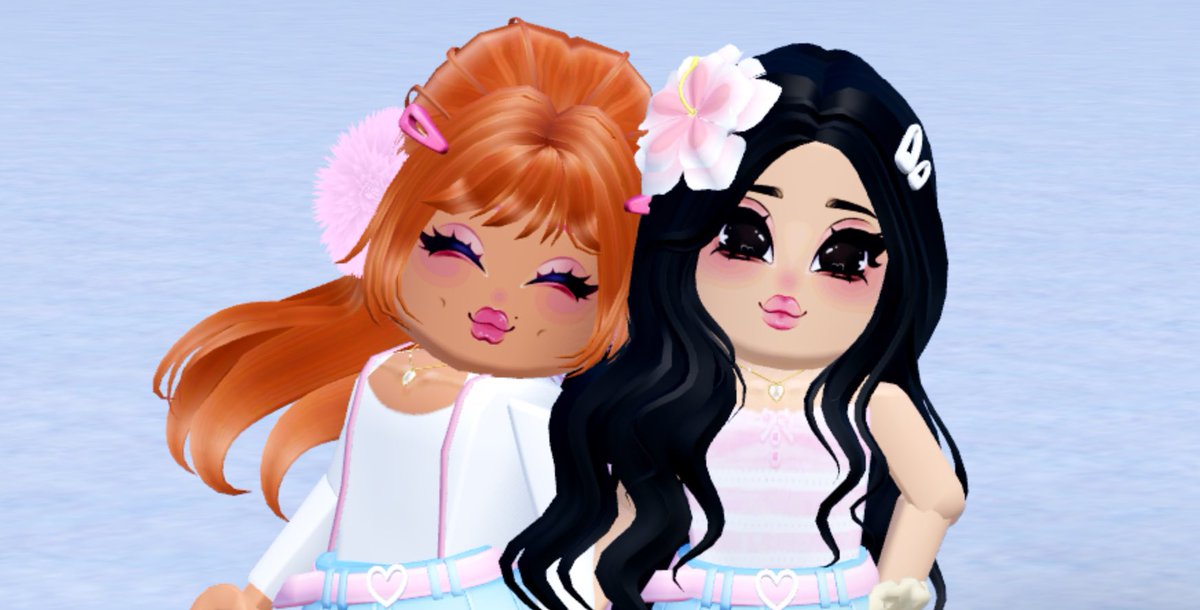 DollieBisou's tweet image. practicing faces 🌸💞

#RobloxUGC #RobloxDev #robloxface #robloxart