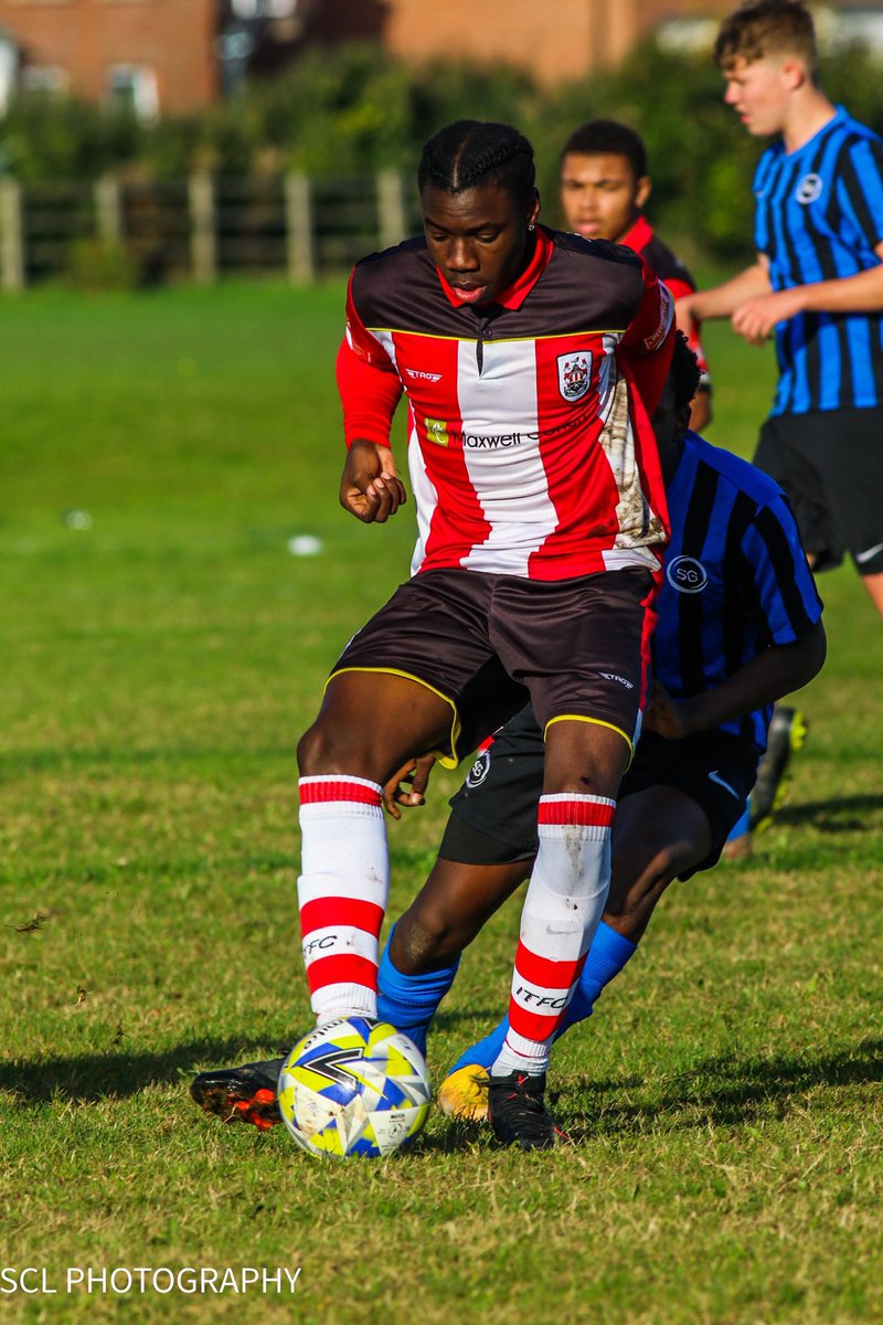Name: Jermaine Reid 
Age: 18
Position: Winger
Location: Birmingham &amp; Nottingham 
Previous clubs: FC Sez (First), Clifton All Whites FC (U18 &amp; First), Ilkeston Town FC (U19) Arnold Town FC (First) Basford United (U19)

Level looking for: Step 7 &amp; above