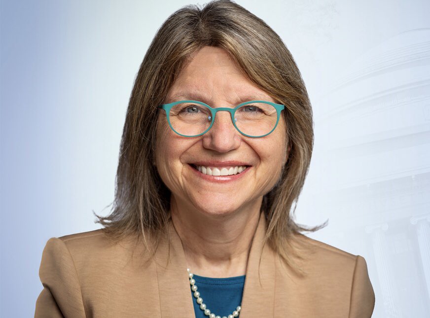 mikeresolved's tweet photo. #MITpresident should be fired or resign! #sallykornbluth https://t.co/taDEs9cjQK