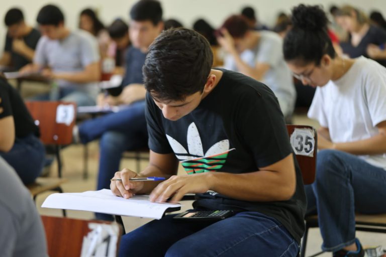 AdnMirador's tweet photo. Entidad Binacional Yacyretá 

Postulantes a las becas del Gobierno pueden elegir entre 12 sedes para rendir el examen teórico

https://t.co/nhHmcVC5Sf https://t.co/AoJjYZQttl