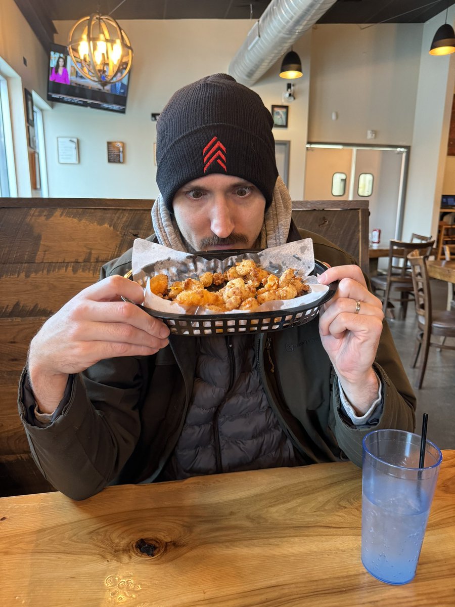 SergeantHeine's tweet photo. Hello tuesday! 
.
.
.
.
.
.
.
.
#tuesday #tuesdaymotivation #tuesdays #happy #food #foodie #foodblogger #funny #freedom #twitch #twitchstreamer #twitchgamer #twitchstream #twitchgaming #twitchprime #stream #streamer #streaming #streamers #influencer #influencerdigital https://t.co/ctq0WLe6zF