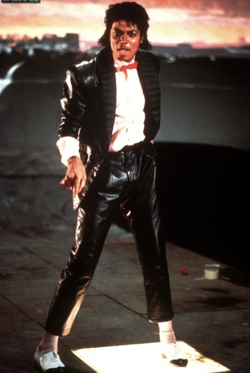 247LC's tweet photo. January 2, 1983 Michael Jackson drops his classic single, “Billie Jean”. The track stands as one of the greatest songs in history. https://t.co/RxFI8C2lG8
